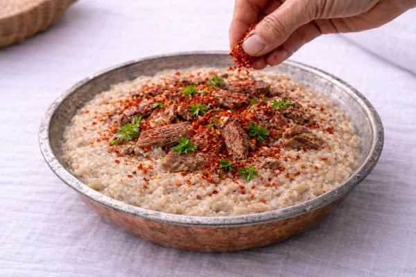 600400 kalaylı bakır kapta keşlkek chatgpt image 21 mar 2026 12 50 12